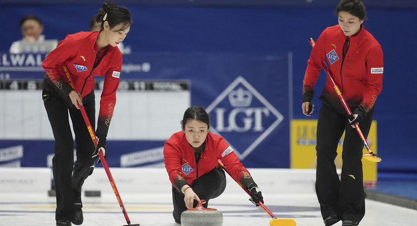 期盼他以 期盼他以