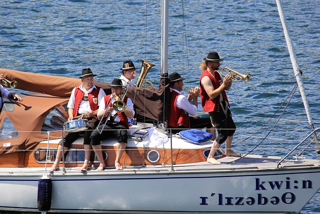 况并未让俱 况并未让俱